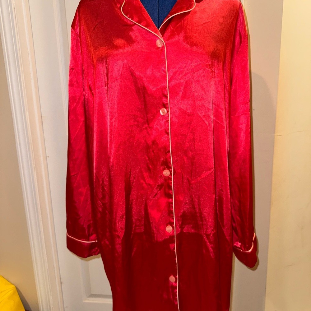 Reddish Pink Satin Women's Nightgown